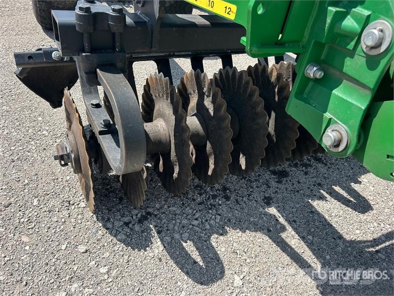 John Deere 2660 35 ft Vertical Disc Tárcsás boronák