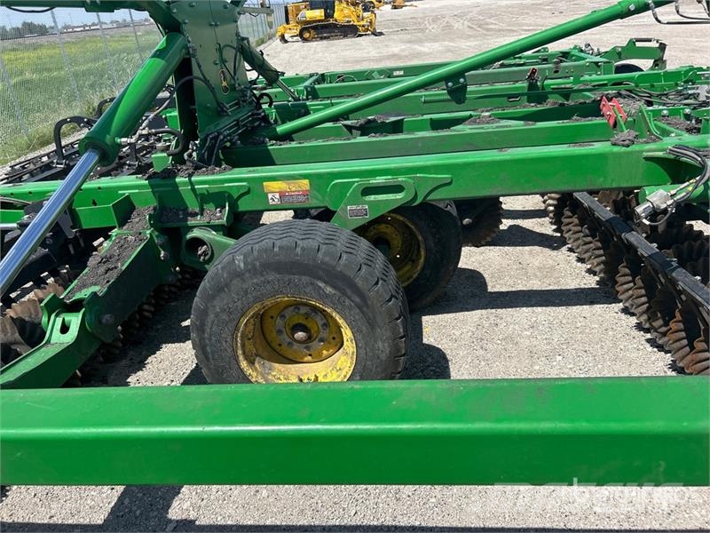 John Deere 2660 35 ft Vertical Disc Tárcsás boronák