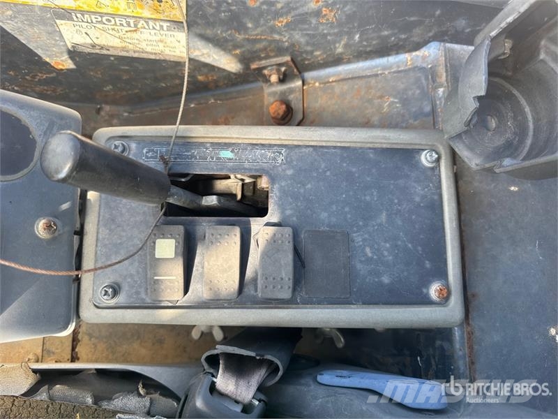 John Deere 27D Mini bagri <7t