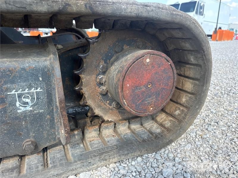 John Deere 27D Mini bagri <7t