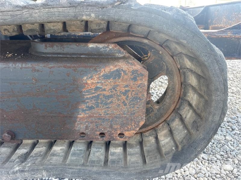John Deere 27D Mini bagri <7t