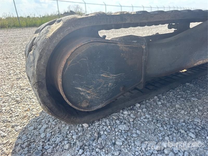 John Deere 27D Mini bagri <7t