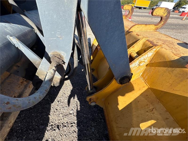 John Deere 310SJ Rovokopači