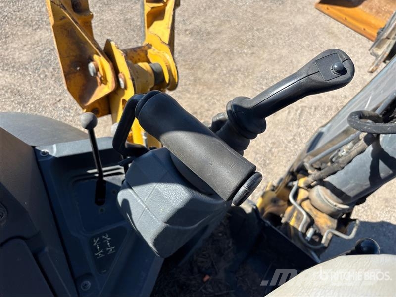 John Deere 310SL Tractopelle