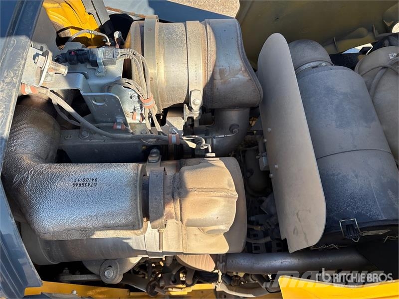 John Deere 310SL Tractopelle
