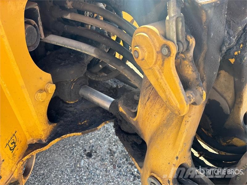 John Deere 310SL Tractopelle