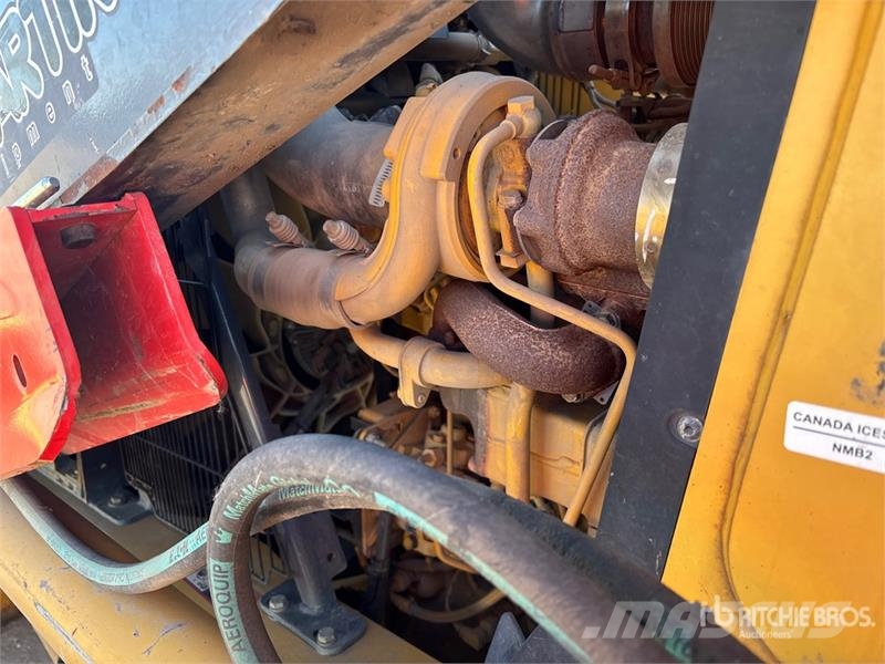 John Deere 310SL Tractopelle