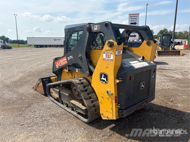 John Deere 317G Skid steer mini nakladalci