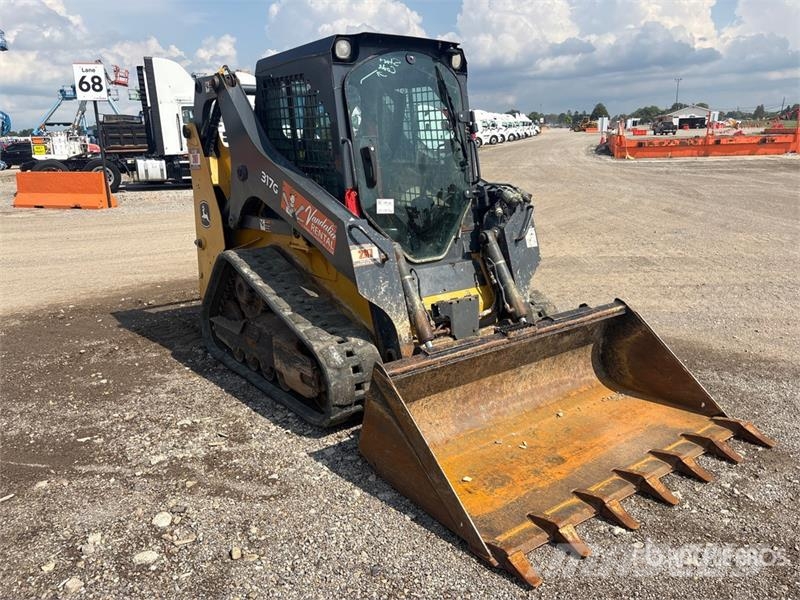 John Deere 317G Skid steer mini nakladalci