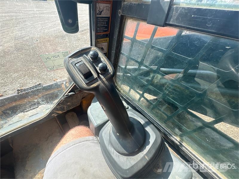 John Deere 317G Skid steer mini nakladalci