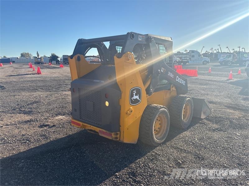 John Deere 318G Minilæsser - skridstyret