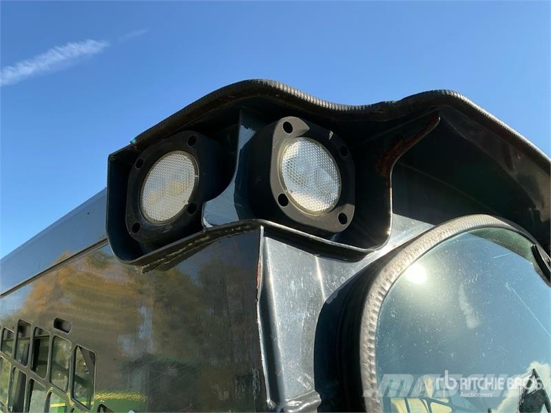 John Deere 325G Kompaktlader