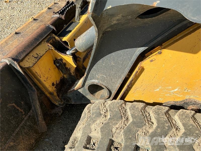 John Deere 325G Kompaktlader