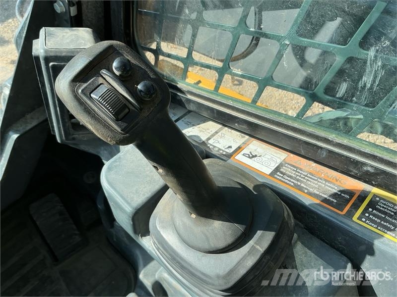 John Deere 331G Skid steer loaders