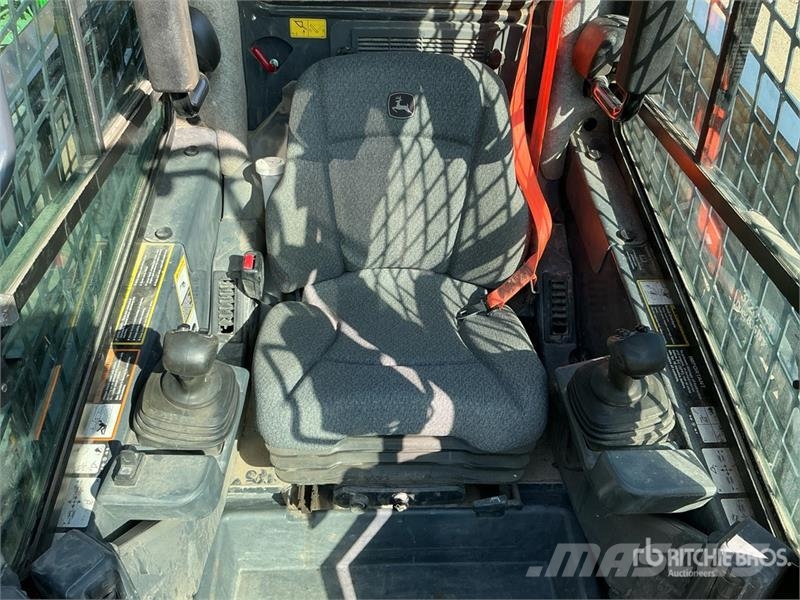 John Deere 331G Skid steer loaders