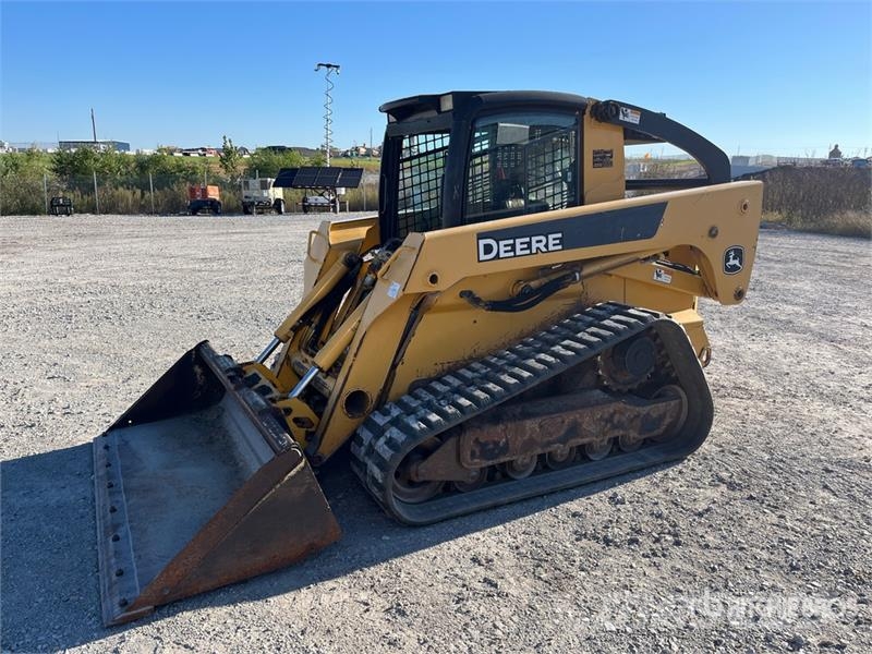 John Deere 332 Two-Speed Compact Track Loader Minicargadoras