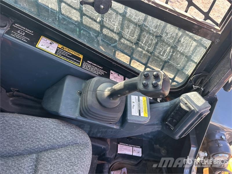 John Deere 332G Skid steer mini utovarivači