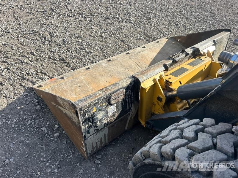John Deere 332G Minicargadoras