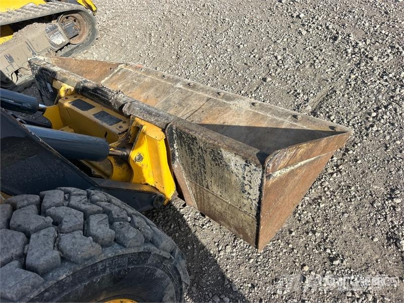 John Deere 332G Minicargadoras