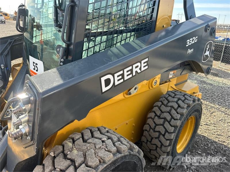 John Deere 332G Minicargadoras