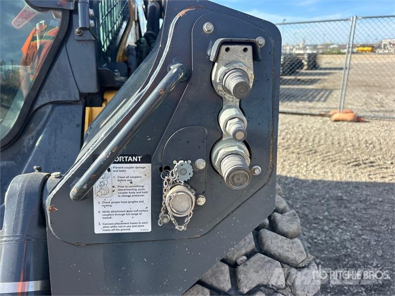 John Deere 332G Minicargadoras