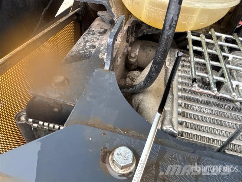 John Deere 333 Two-Speed Compact Track Loader Kompaktlastare