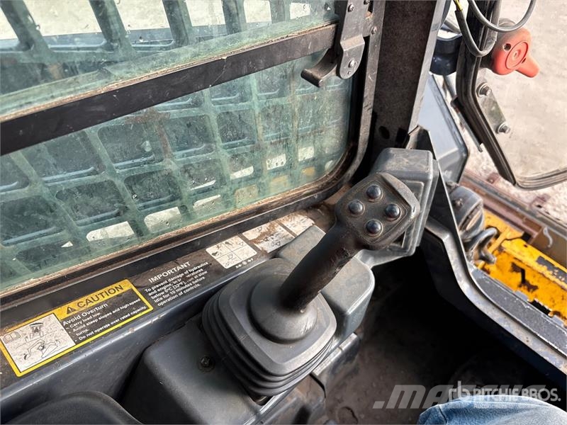 John Deere 333 Two-Speed Compact Track Loader Kompaktlastare