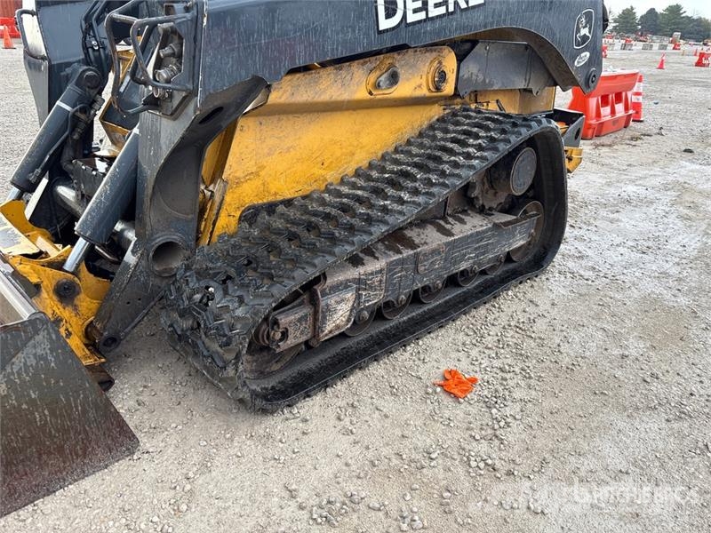 John Deere 333 Two-Speed Compact Track Loader Kompaktlastare