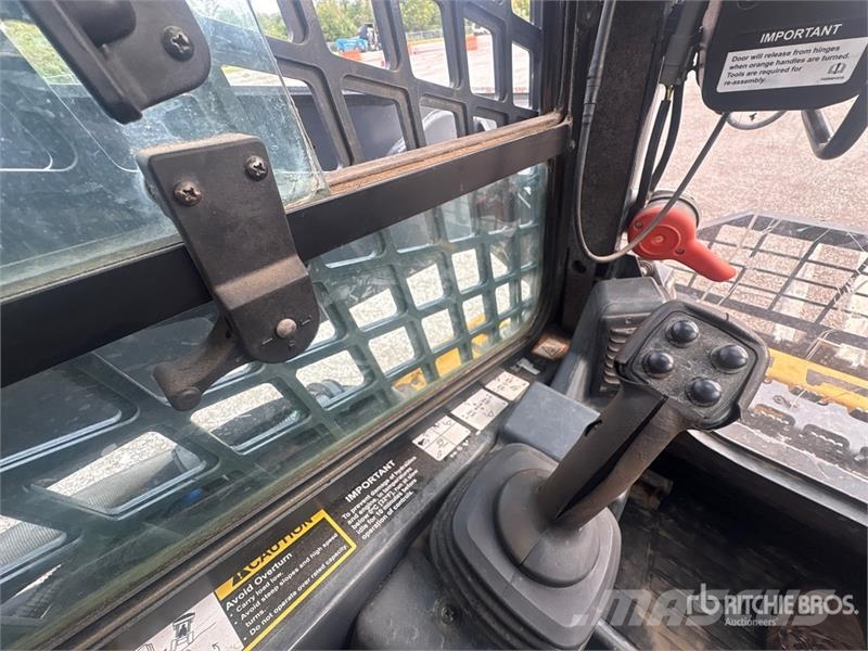 John Deere 333G Skid steer mini nakladalci