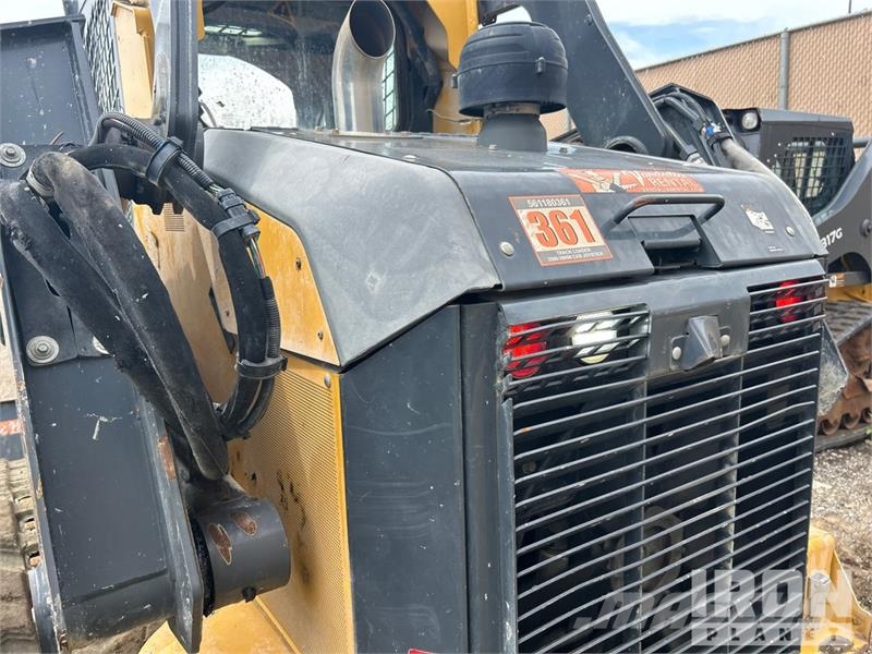 John Deere 333G Skid steer mini nakladalci