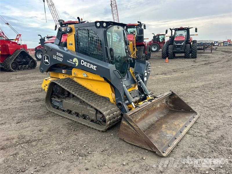 John Deere 333G Kompaktrakodók