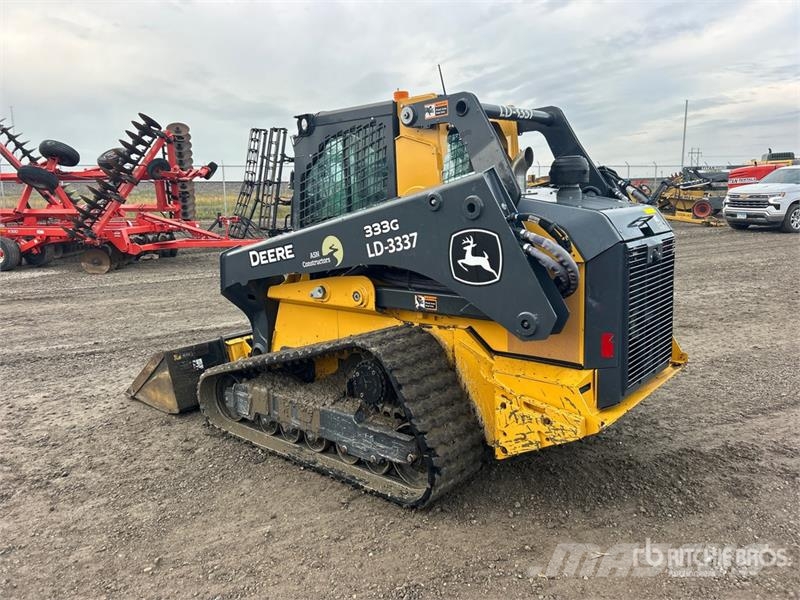 John Deere 333G Kompaktrakodók