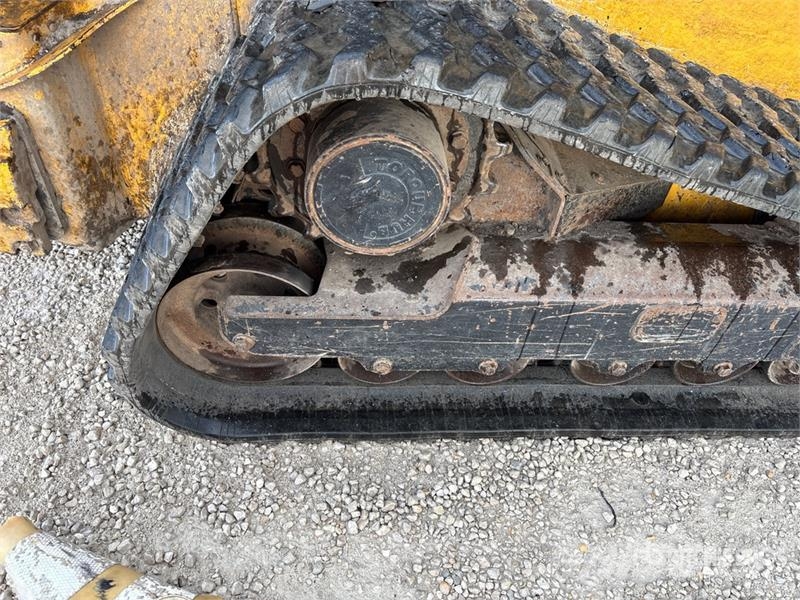 John Deere 333G Lietoti riteņu kompaktiekrāvēji