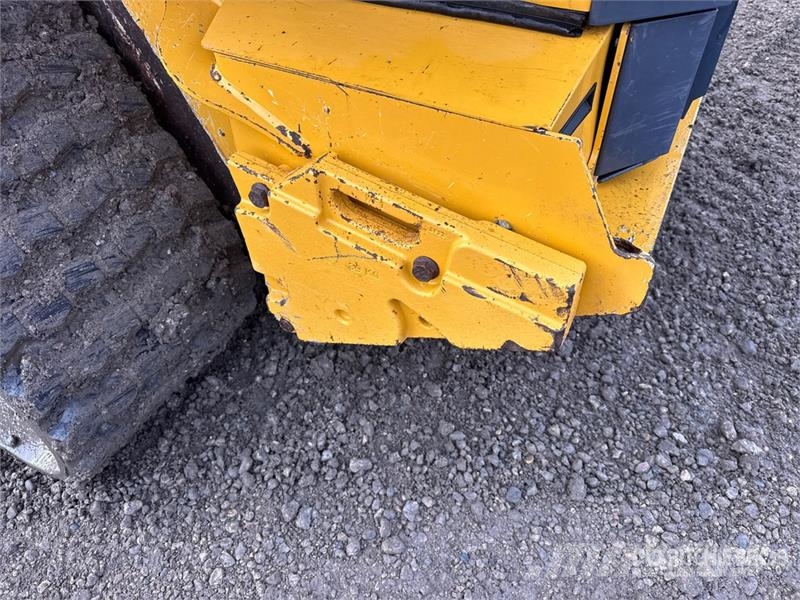 John Deere 333G スキッドステアローダー