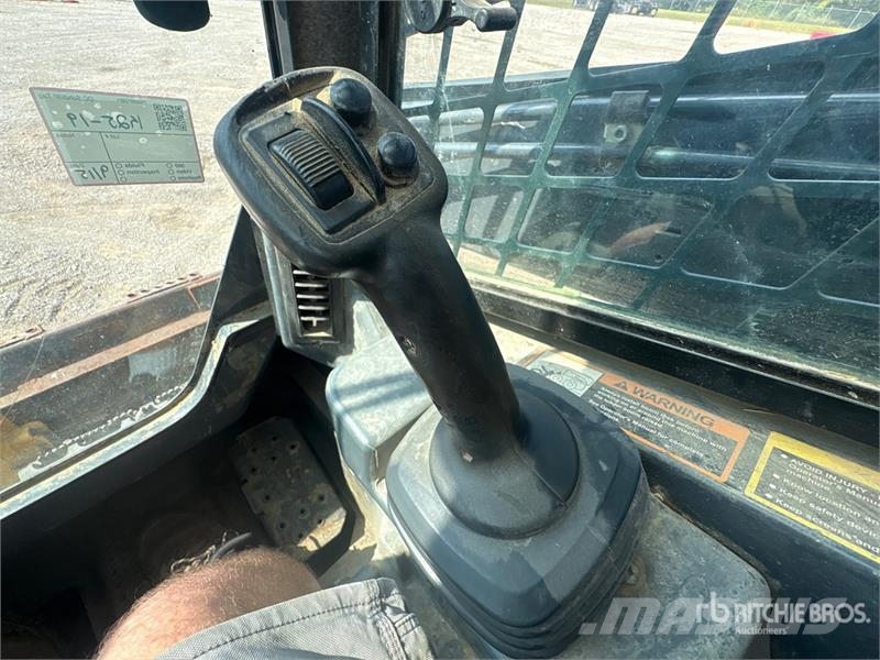 John Deere 333G Skid steer mini nakladalci