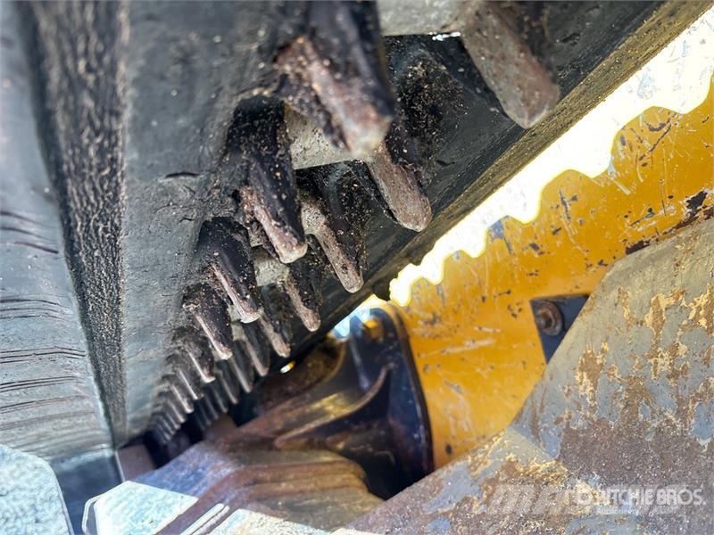 John Deere 333G Minicarregadeiras