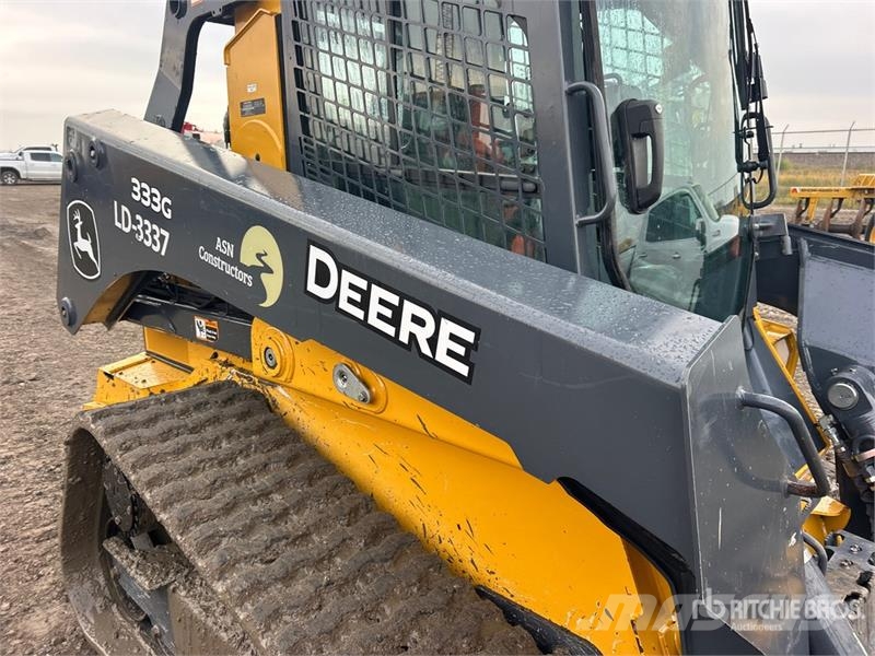 John Deere 333G Kompaktrakodók