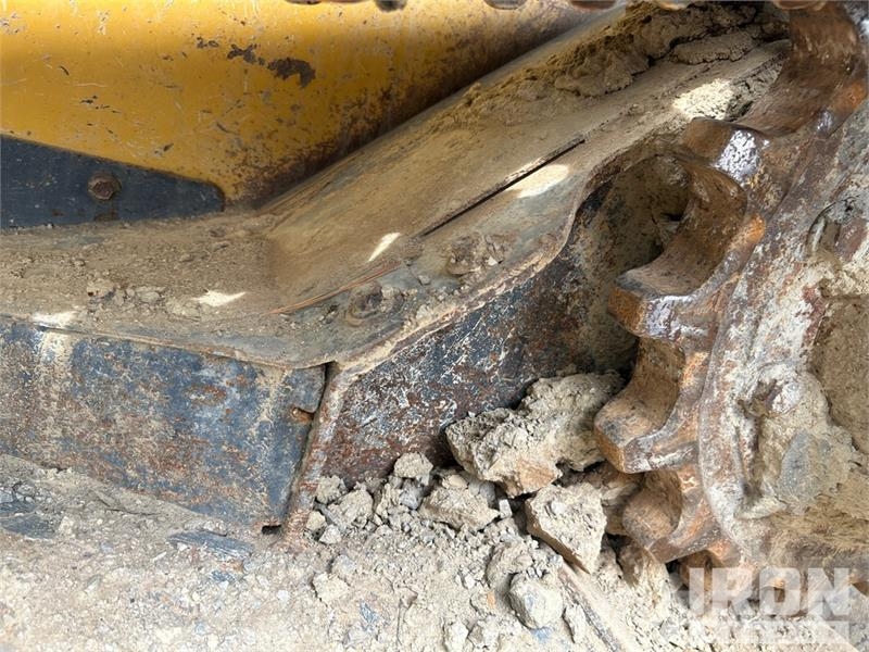 John Deere 333G Skid steer mini nakladalci