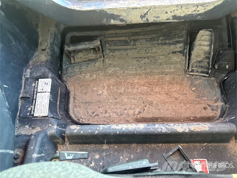 John Deere 333G Minicargadoras