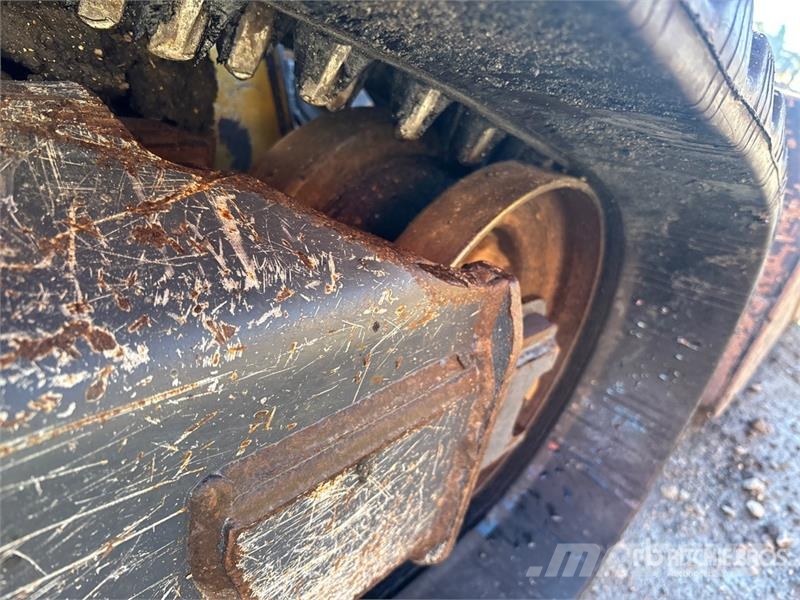 John Deere 333G Minicarregadeiras