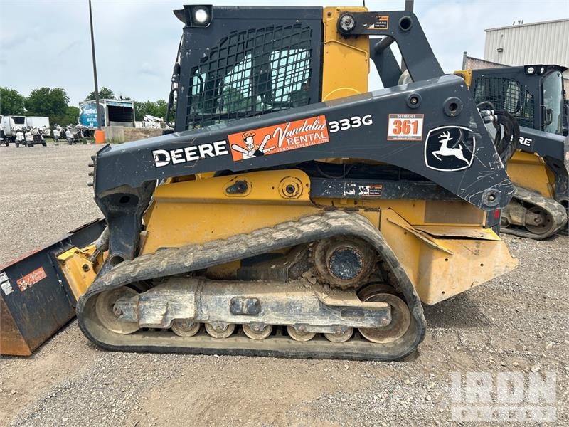 John Deere 333G Skid steer mini nakladalci