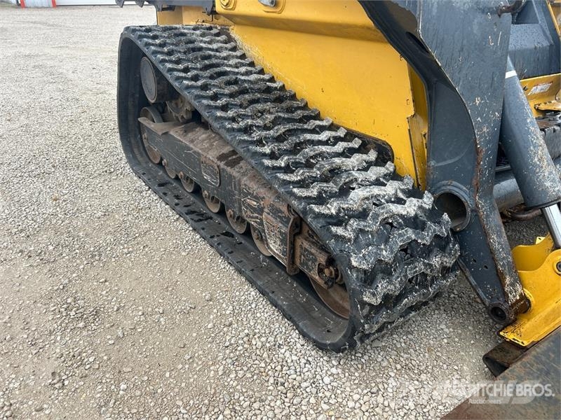 John Deere 333G Φορτωτάκια