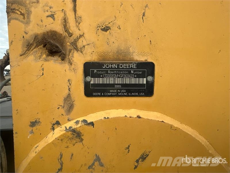 John Deere 333G Kompaktrakodók