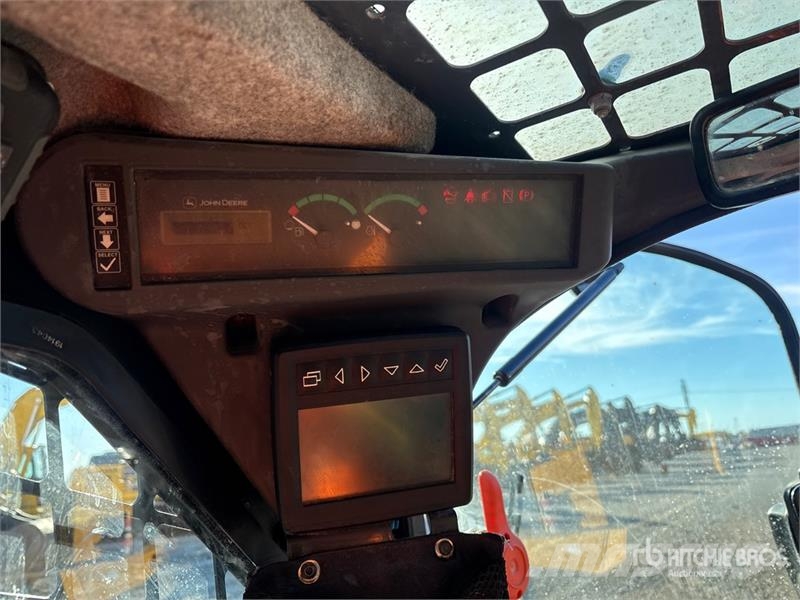 John Deere 333G Minicarregadeiras
