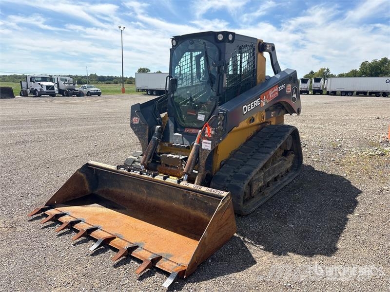 John Deere 333G Kompaktrakodók
