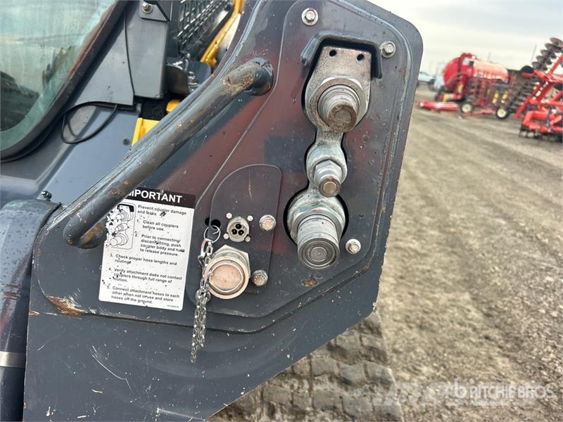 John Deere 333G Kompaktrakodók