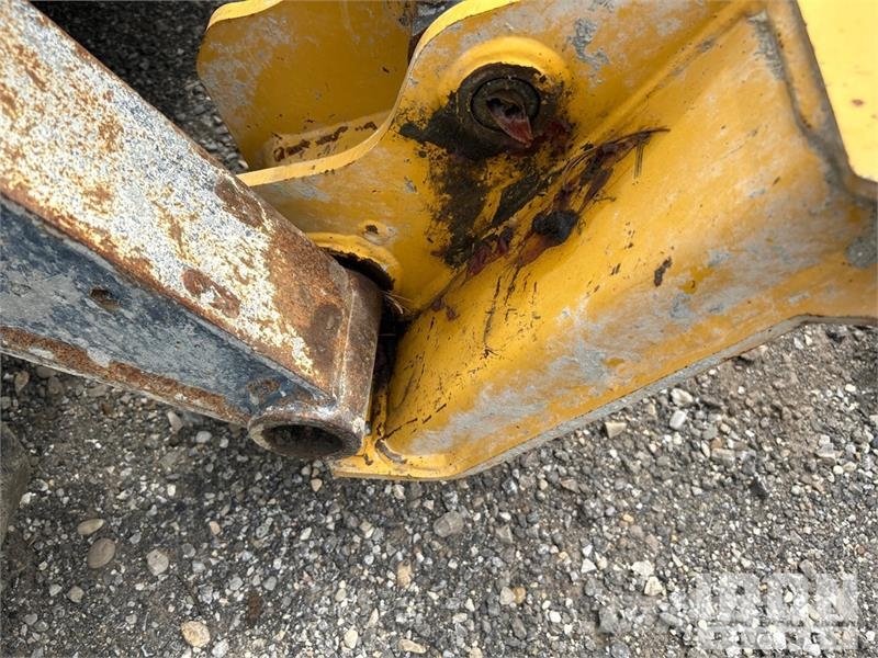 John Deere 333G Skid steer mini nakladalci