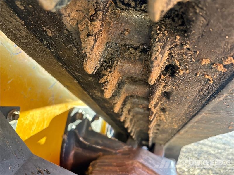 John Deere 333G Minicargadoras