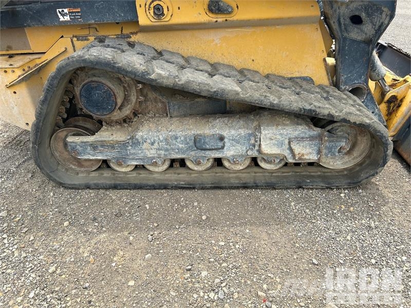 John Deere 333G Skid steer mini nakladalci