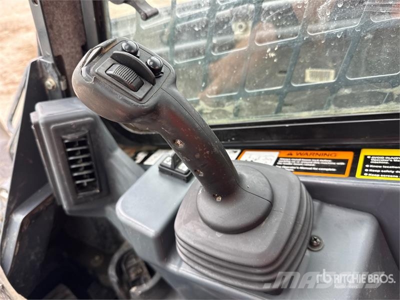 John Deere 333G Minilæsser - skridstyret
